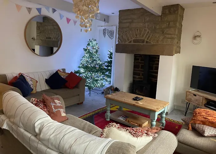 Wuthering Cottage - Central, Stylish, Cosy, Comfy
