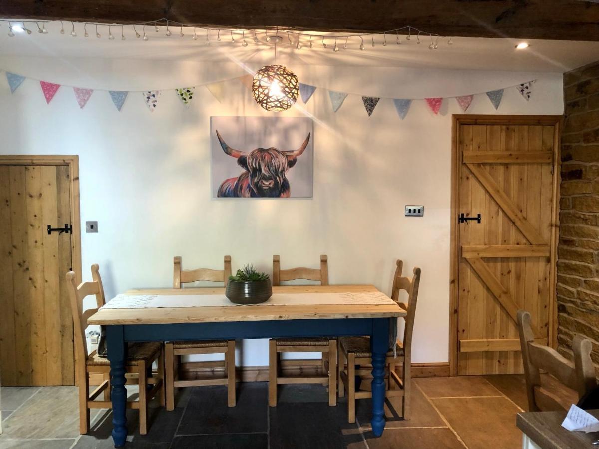Wuthering - Central, Stylish, Cosy, Comfy Ferienhaus