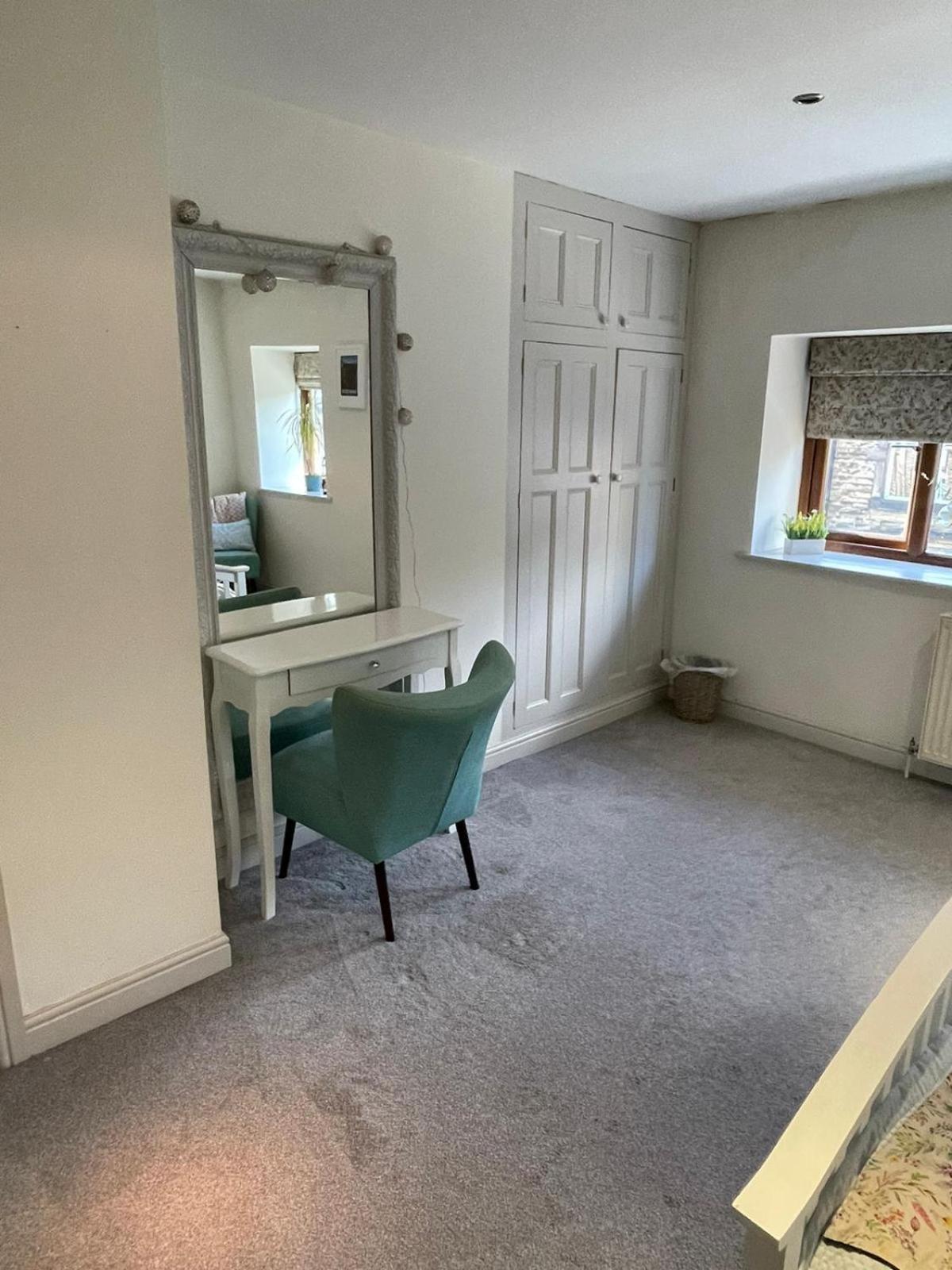 Wuthering - Central, Stylish, Cosy, Comfy
